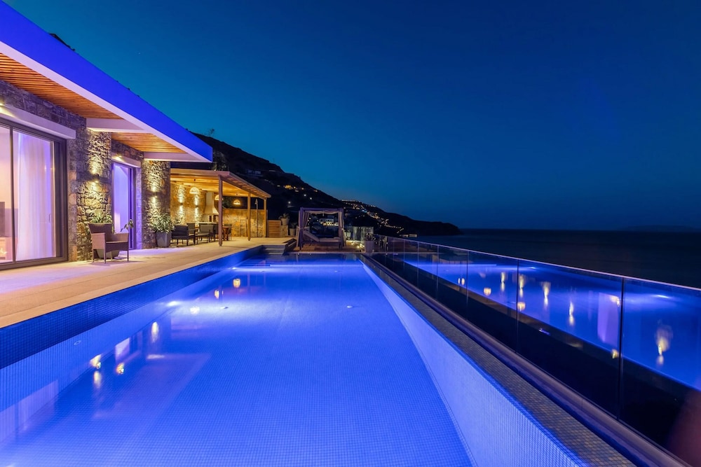 Alegria Villa Crete