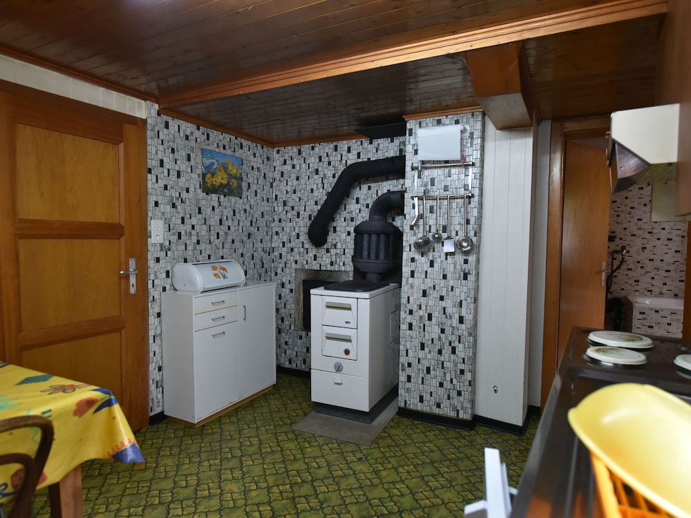 Cozy Stay Near Aletsch view 4