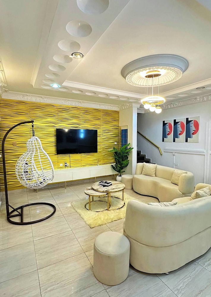 Safe Court Apartment