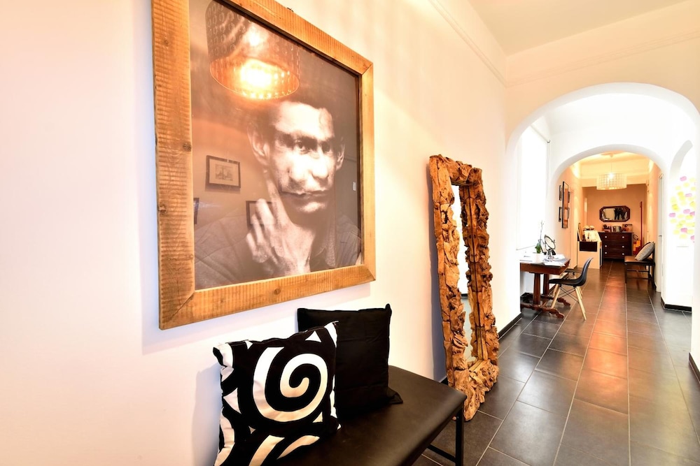 Romantica Rooms