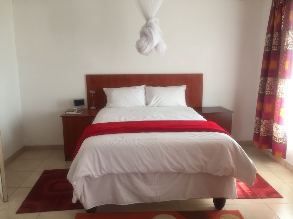 Rakops River Lodge