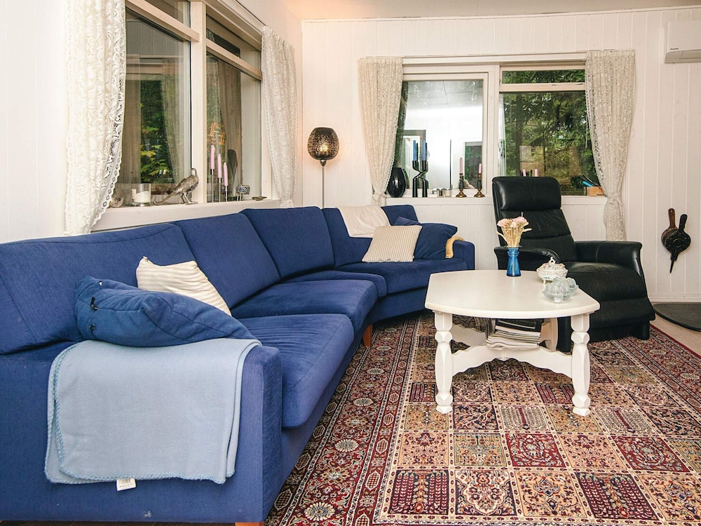 Nature Cottage With Terrace by Gudena