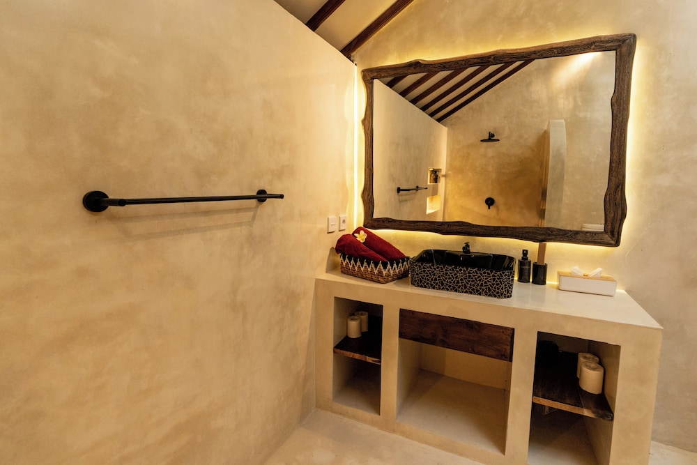 Om Wellness Resort