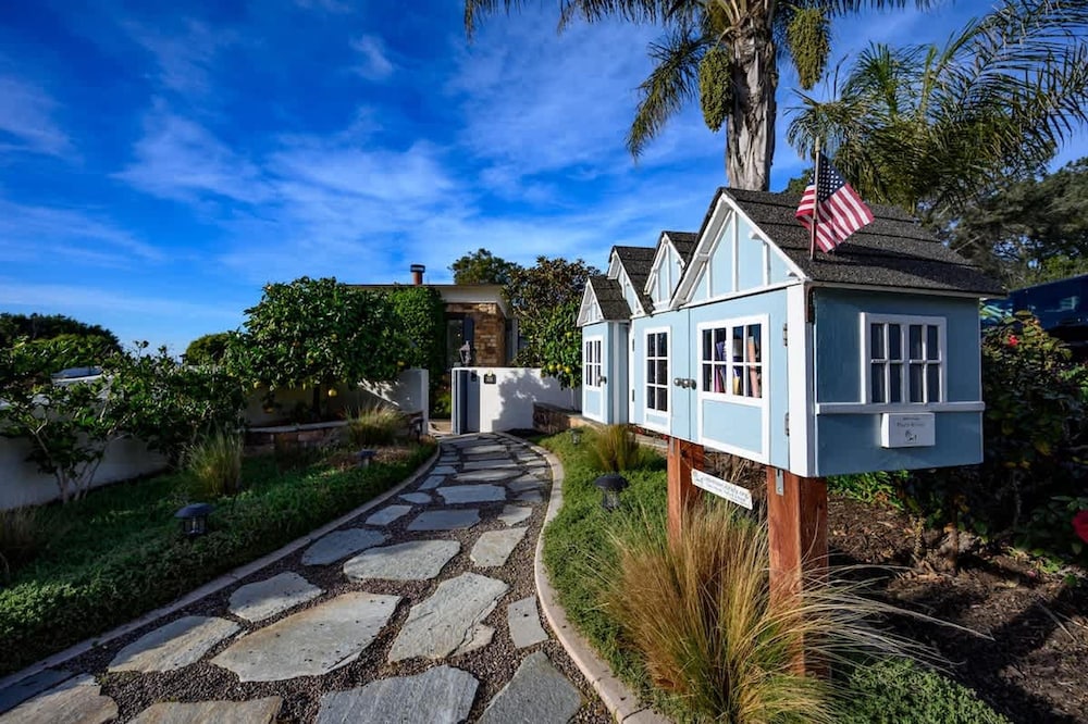 Luxury Ocean View Escape Elegant 4BR Del Mar Home