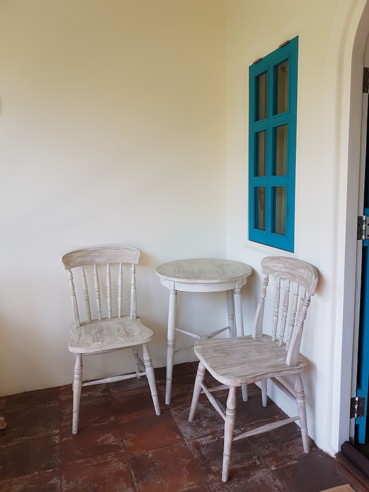 White Coconut Cottage