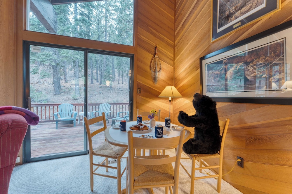 Northstar Hideaway by Avantstay 5mins to Skiing!