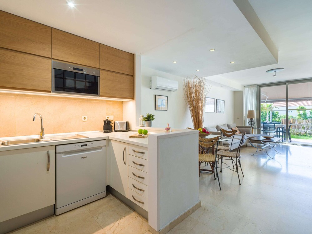 Apartment in Pasito Blanco Near Private Beach
