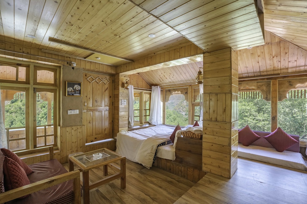Tirthan Village Resort