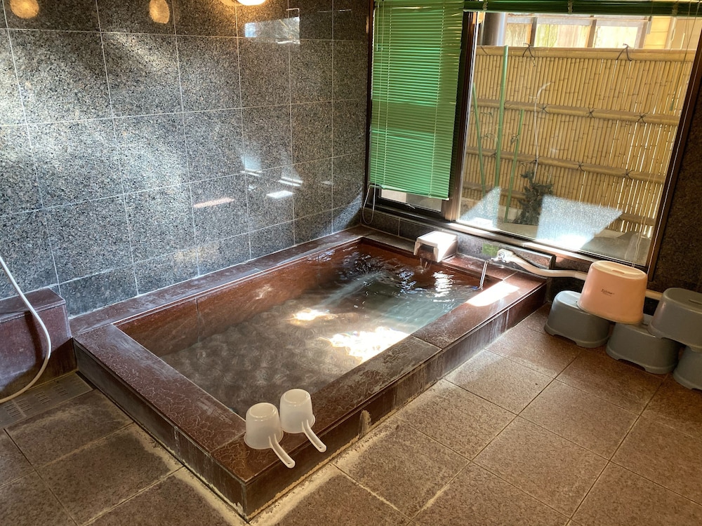 Photo 12