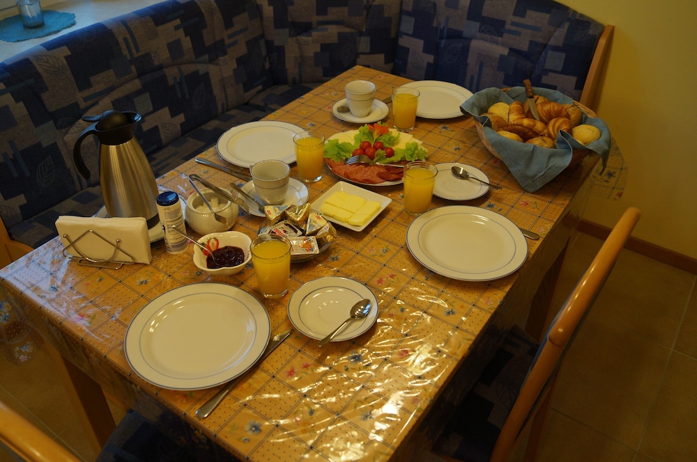 Photo 37