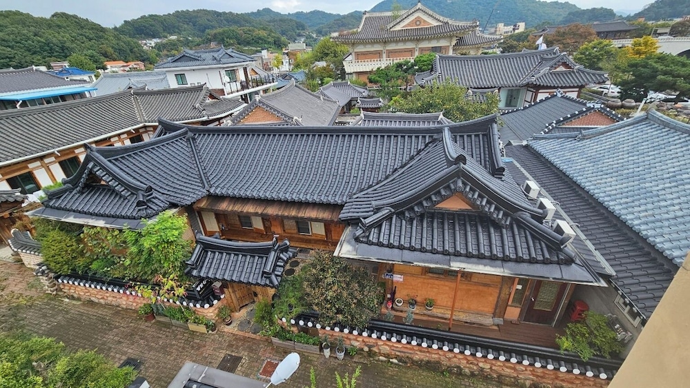 Star Rest Hanok