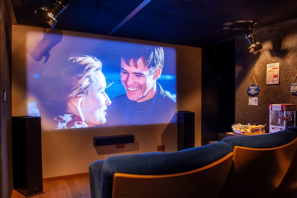 Cinéma Enchanté - cinéma & bain nordique