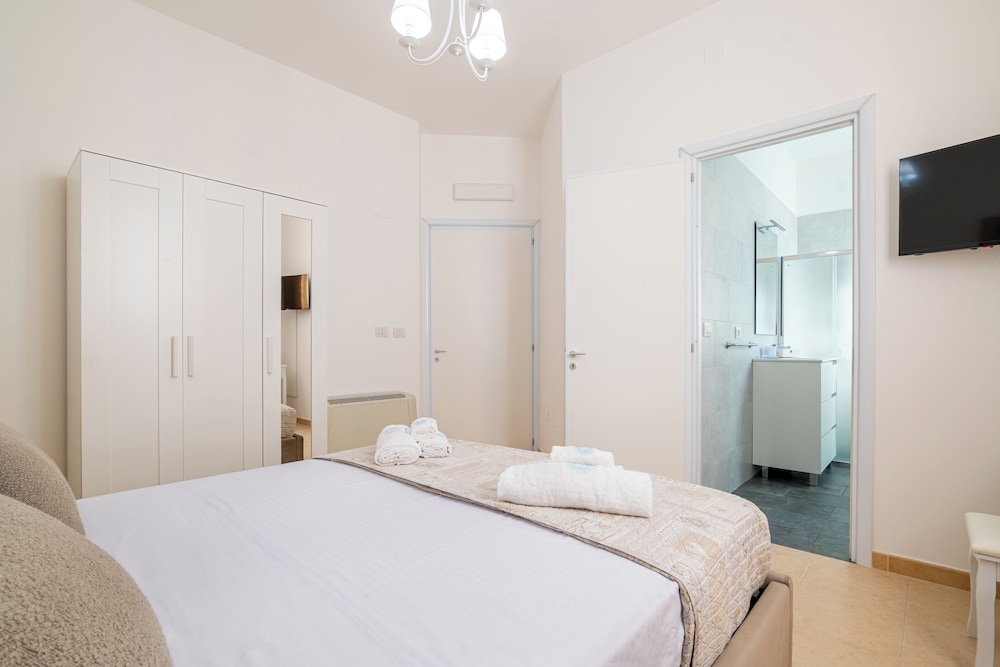 Deva Room