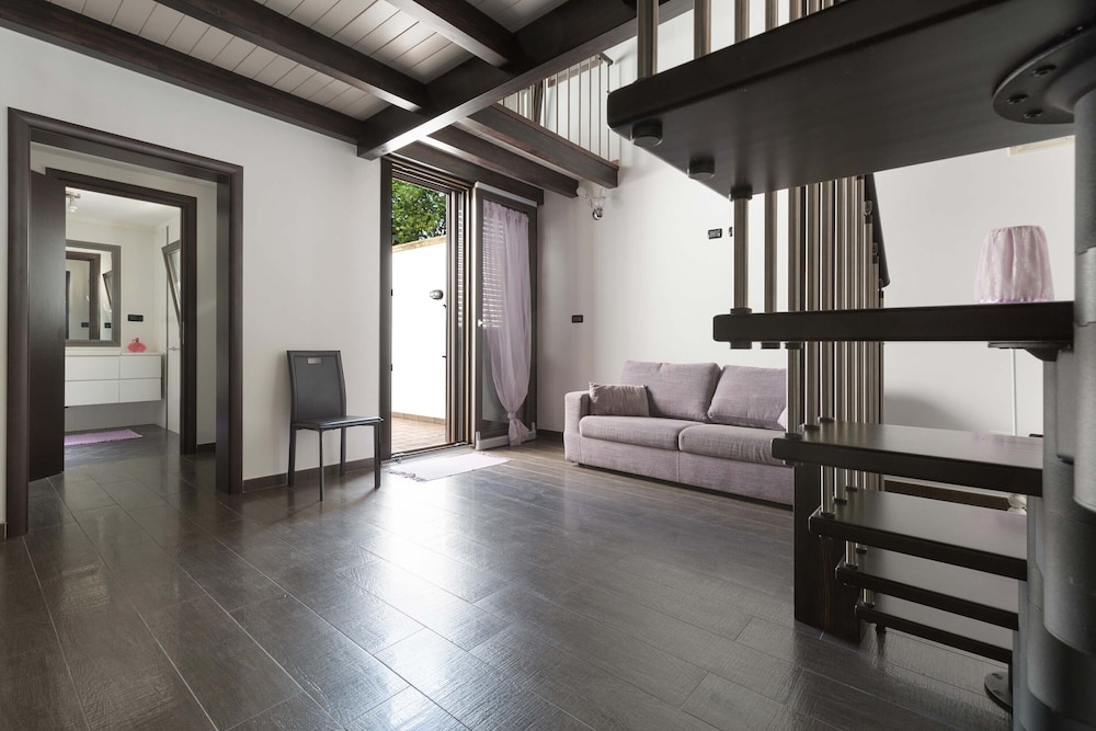 2094 La Dolce Vita Suite photo 2