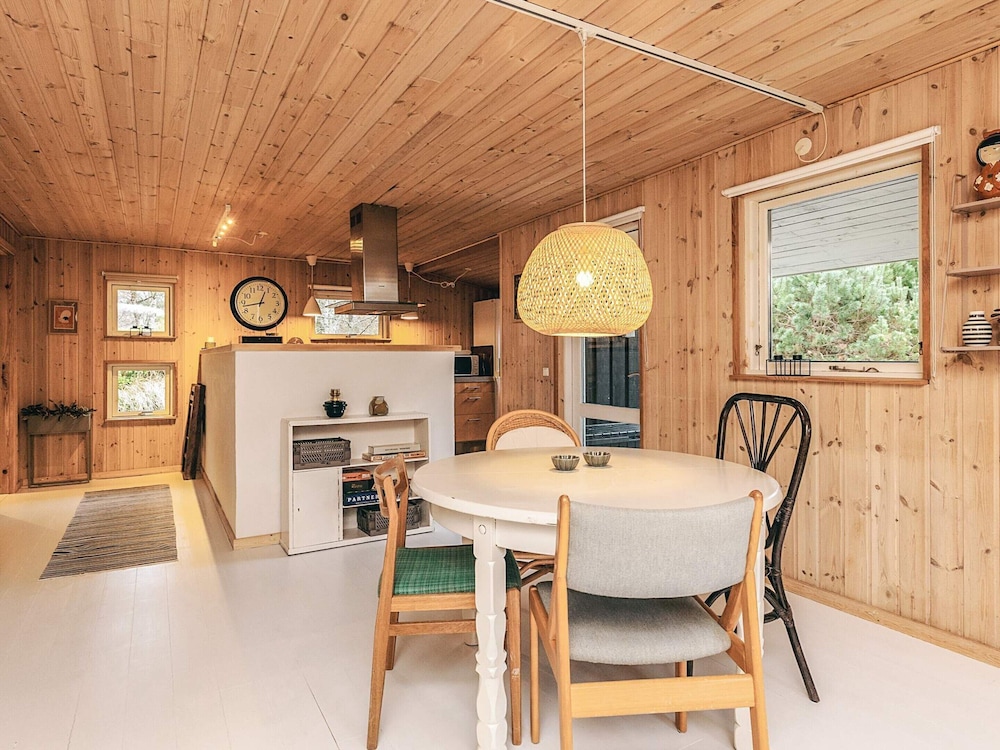 4 Star Holiday Home in Hals