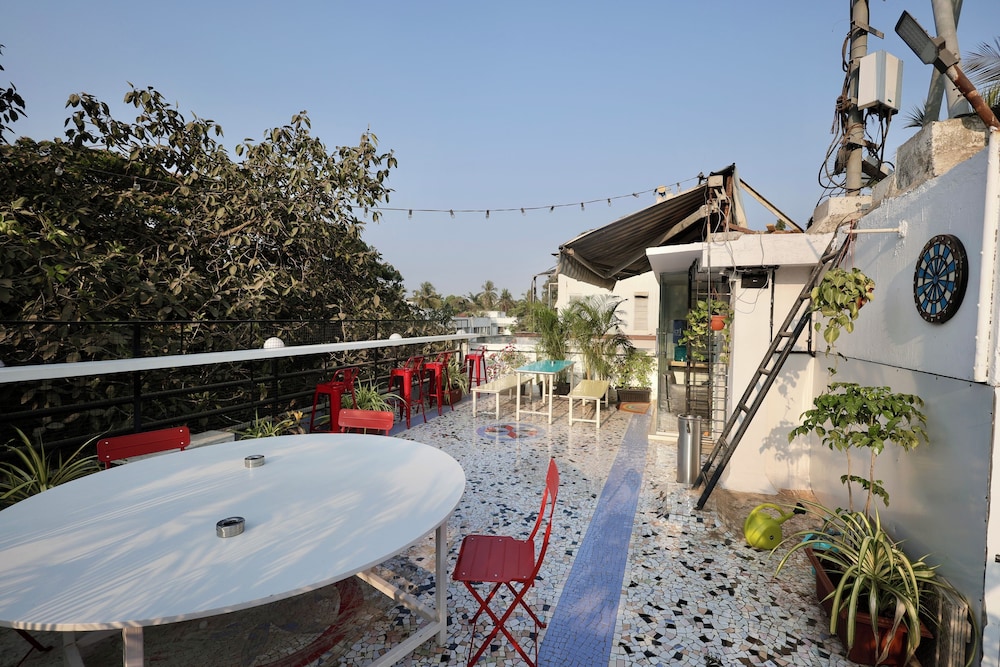 Locomo Hostel Mini - 9 mins from airport