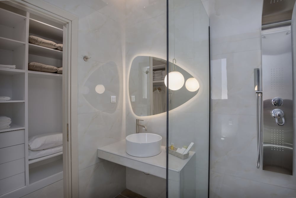 Elira Luxury Villa - With Private Pool