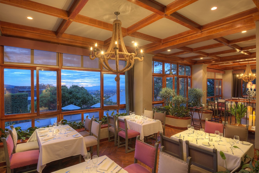 Alta Las Palomas Hotel - Property Image 6