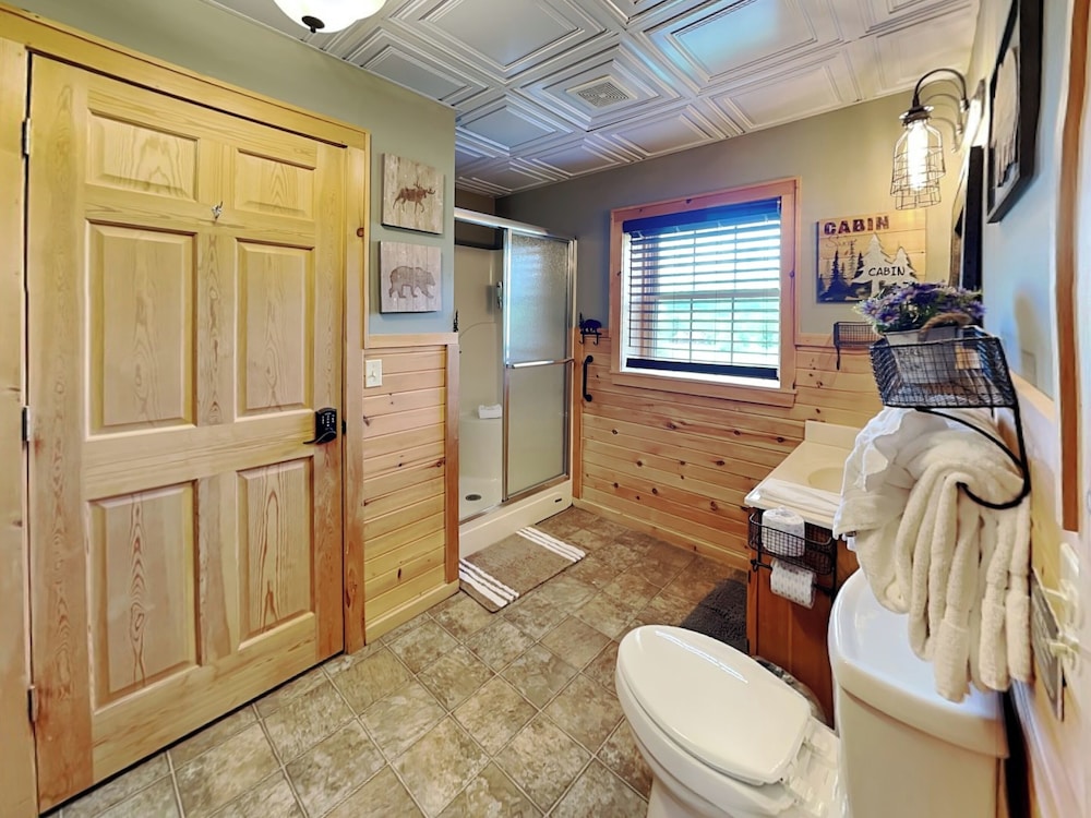 Mulbeary Mountain Cabin