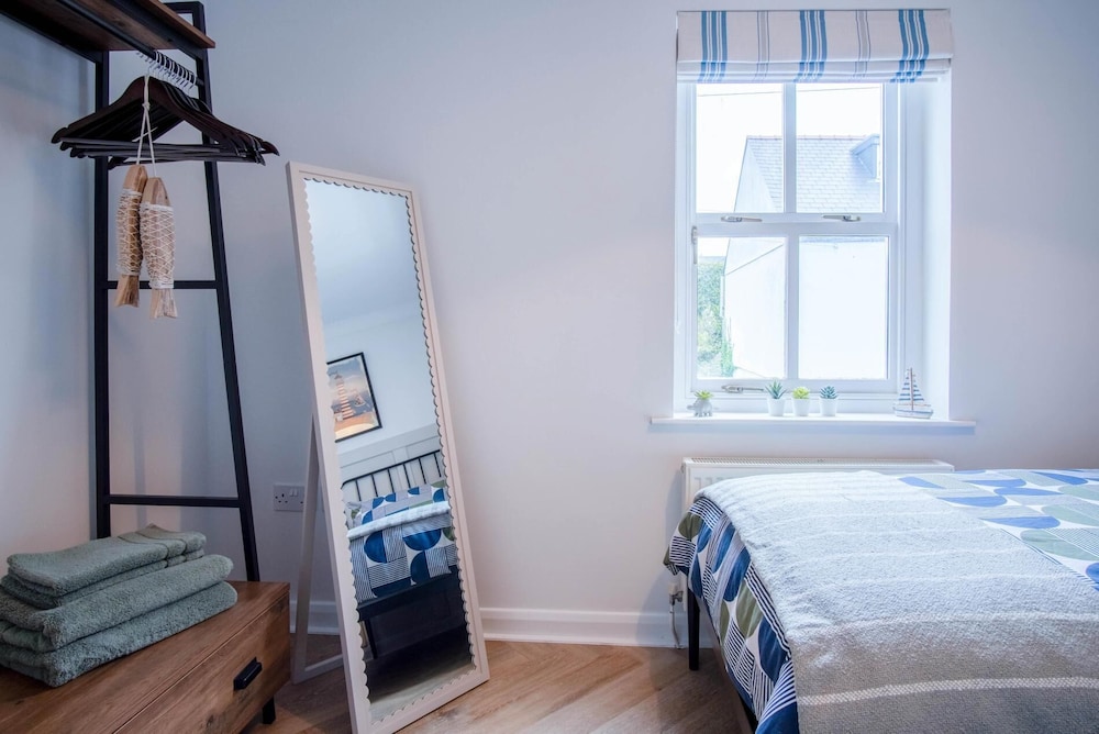 Kilmore House - 2 Bedroom Apartment - Tenby