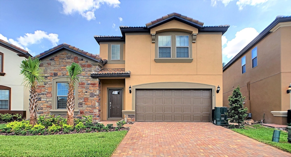 Bengal Villa by Florida Spirit - Image 2