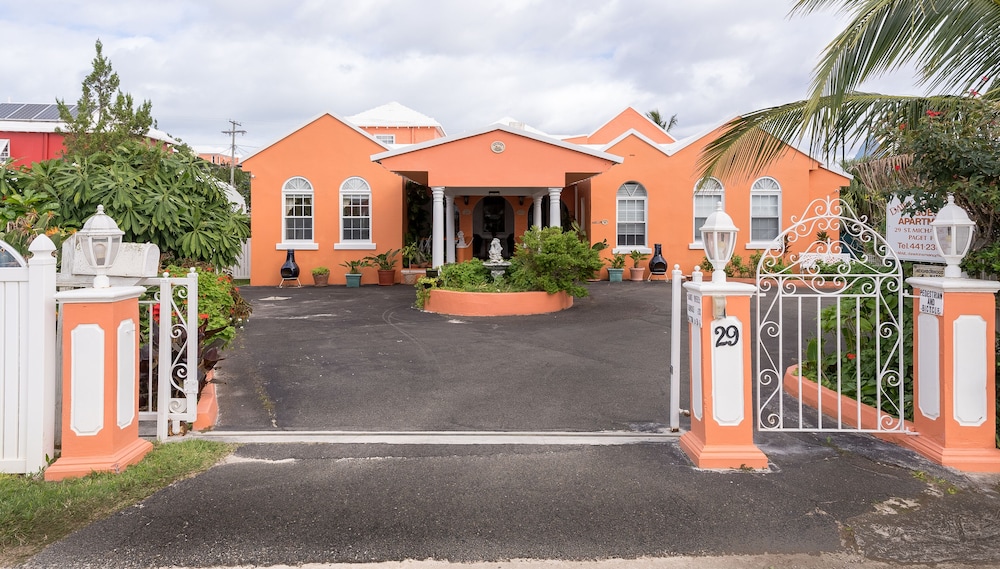 Bermuda Vacations - Dawkins Manor Hotel - Property Image 1