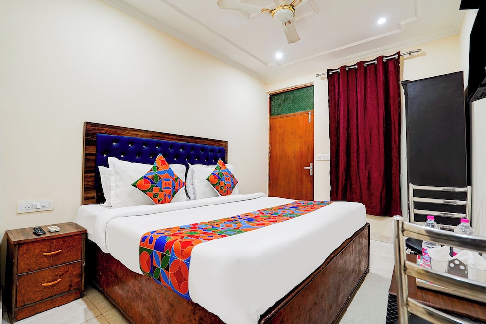 Fabhotel Sehrawat