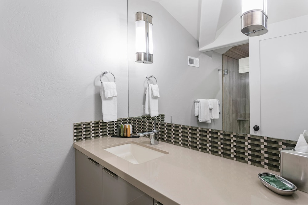 2 Bedrooms plus Loft - The Lodges at Deer Valley 2 Condo