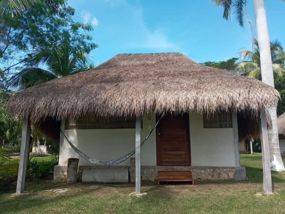 Eco Cabañas Judith Bacalar view 3