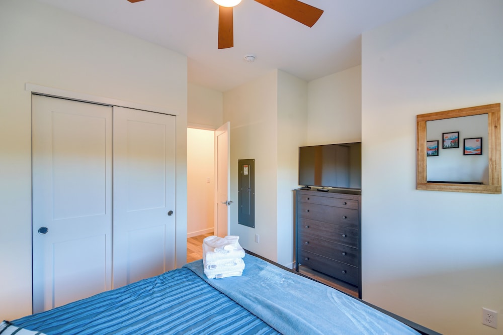 Mountain Retreat in Fraser w/ Garage & Deck!