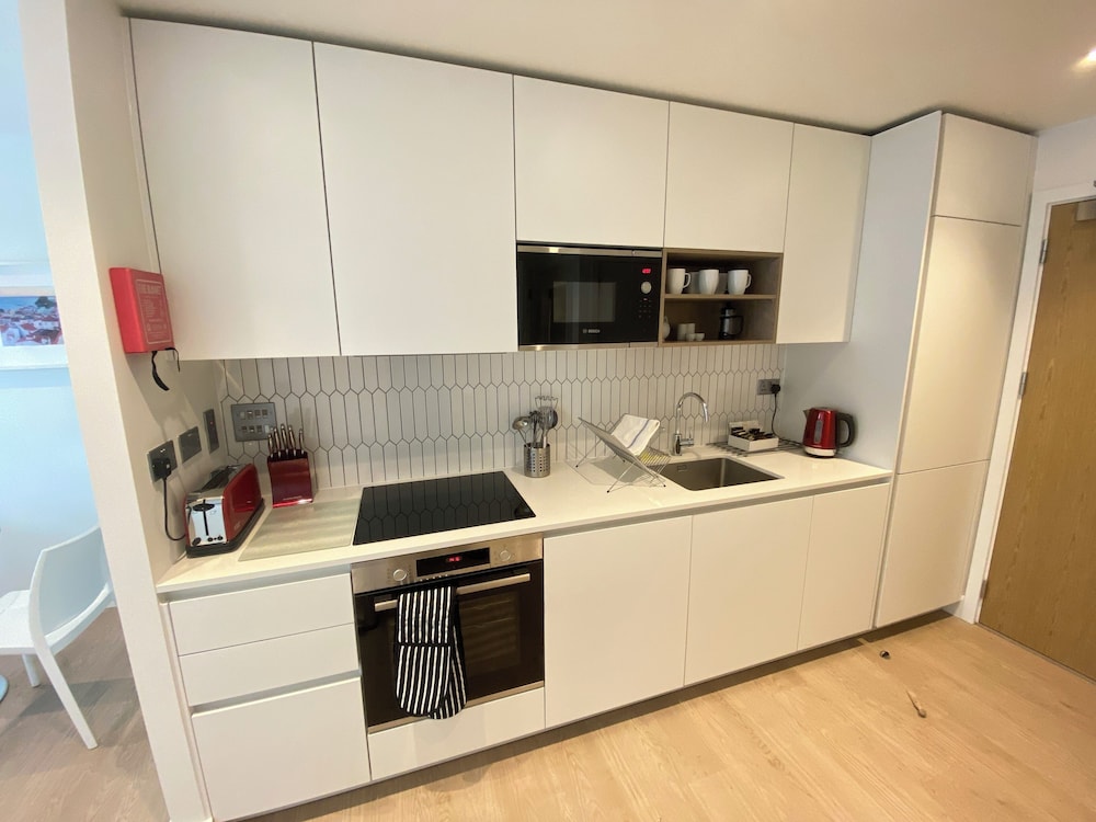 Roomspace Apartments - Oasis Way