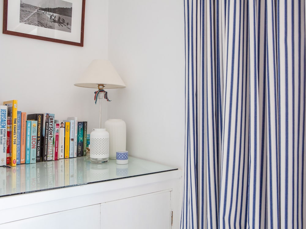 32 The Salcombe