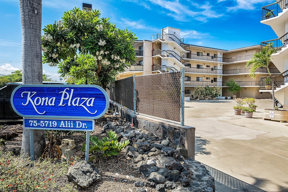 Hotel Kona Plaza#402 - Image 1
