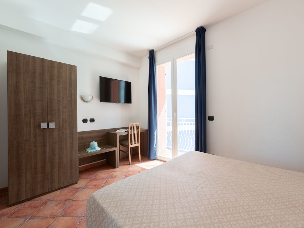 Residence Near the sea in Loano 4201