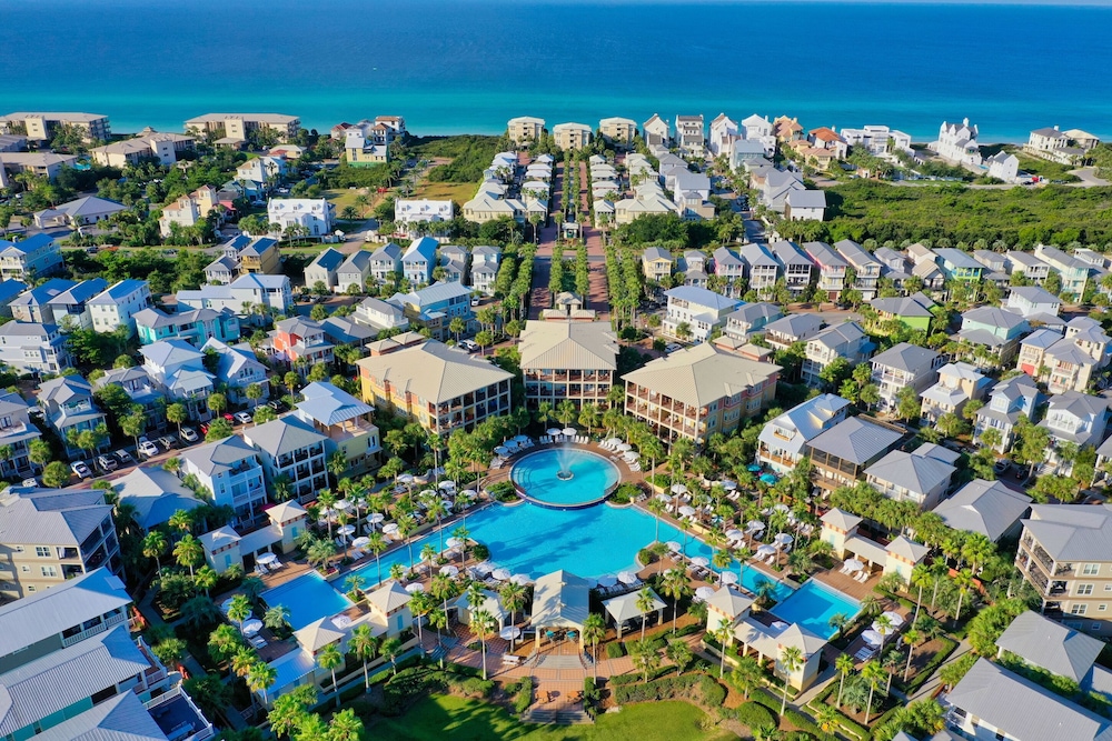Villas of Seacrest Beach on 30A by Panhandle Getaways