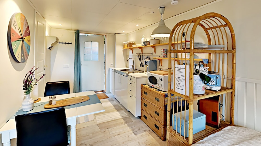 Woodstock B&B & Studio Apartments view 5