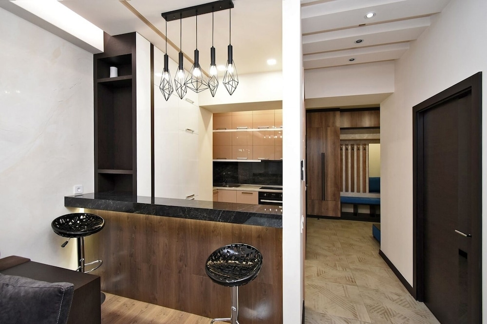 Luxury apartment on Tsitsernakaberd hgw