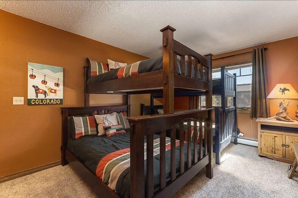 Phoenix 118A - 3 Br Condo