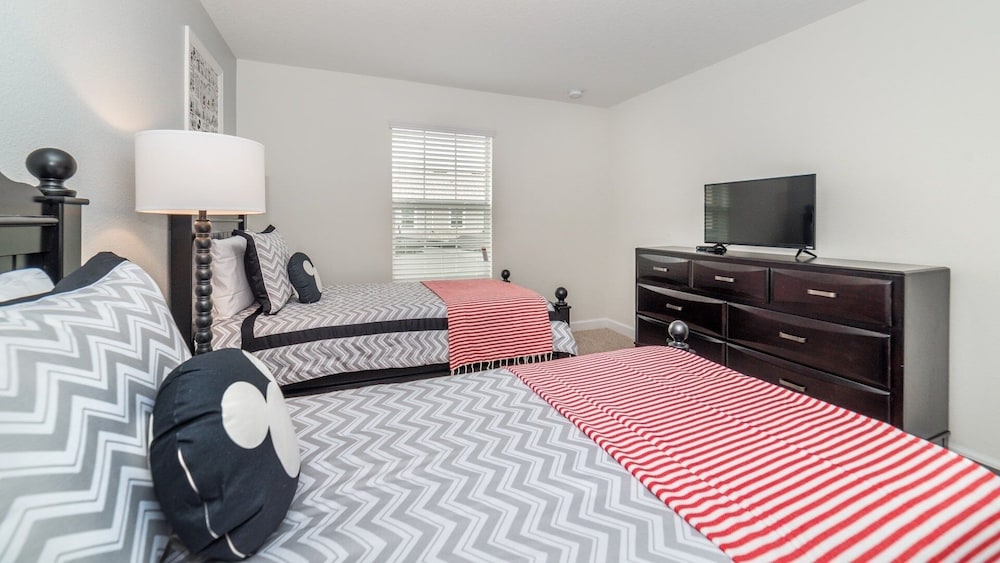 Storey Lake Resort 4 Bedroom Private Pool Townhome 4 Townhouse