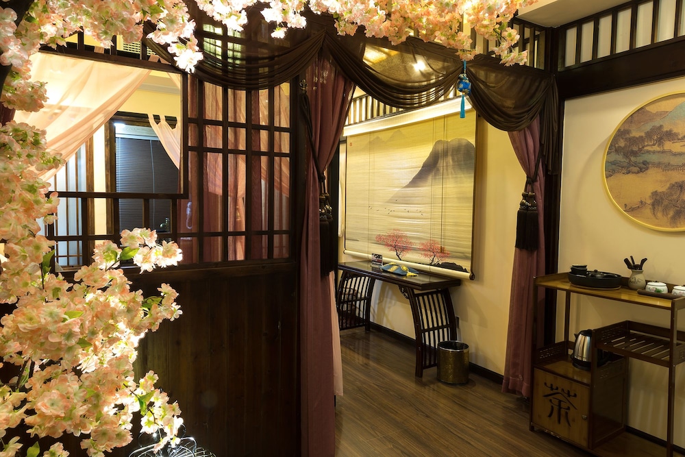 FTYS Hostel