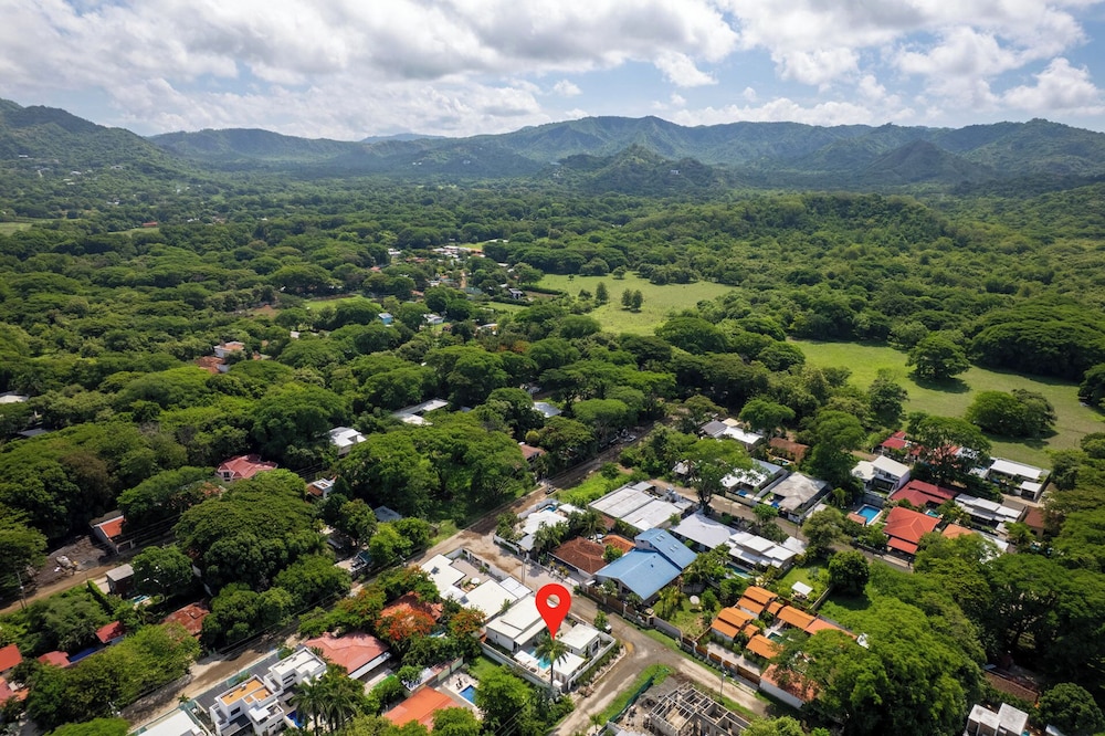 Sprawling Modern Property with a Tranquil Outdoor Living Space, swimming pool, and a private Casita