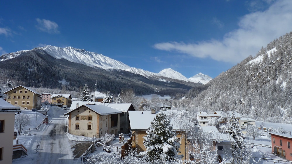 Villa Stelvio Bed & Breakfast