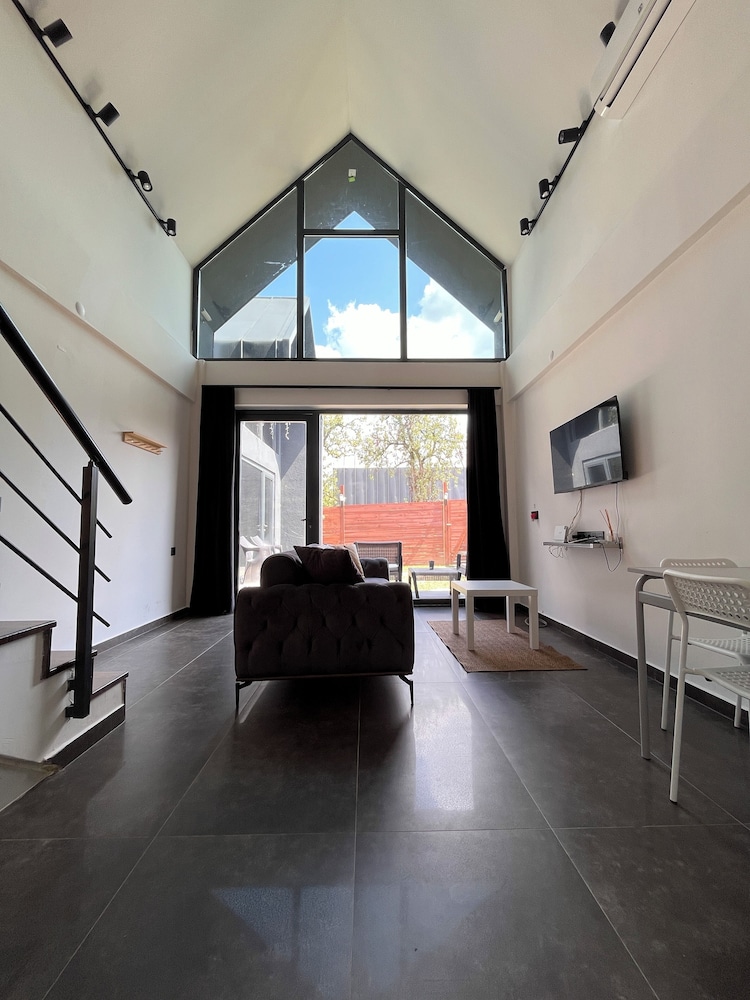 Monk Livingspace