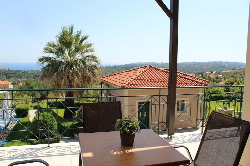 Oneira Villas