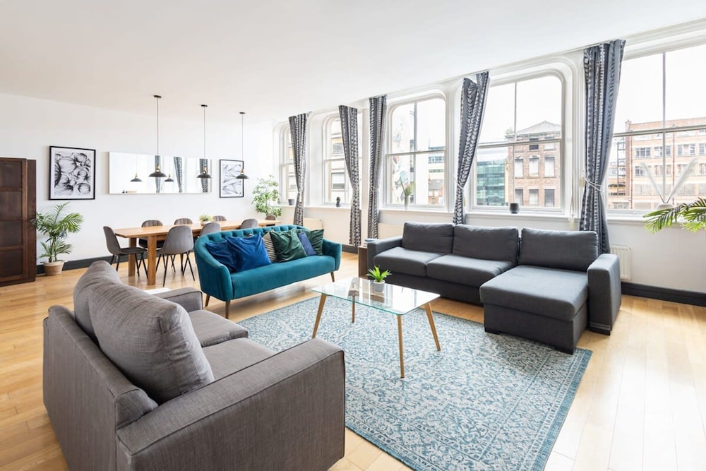 Host Stay Exchange Street Living