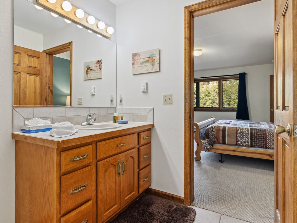 Cascade Mountain Home By Estes Park Homes 6 Bedroom Home
