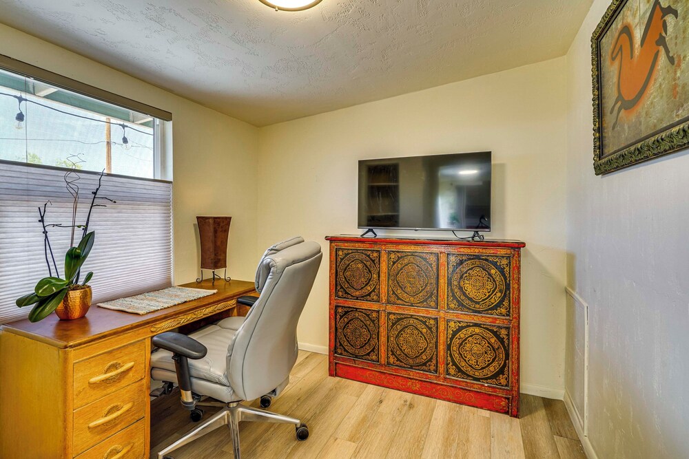 1 Acre, Home Office: Sierra Vista Gem 4 Mi to Dtwn