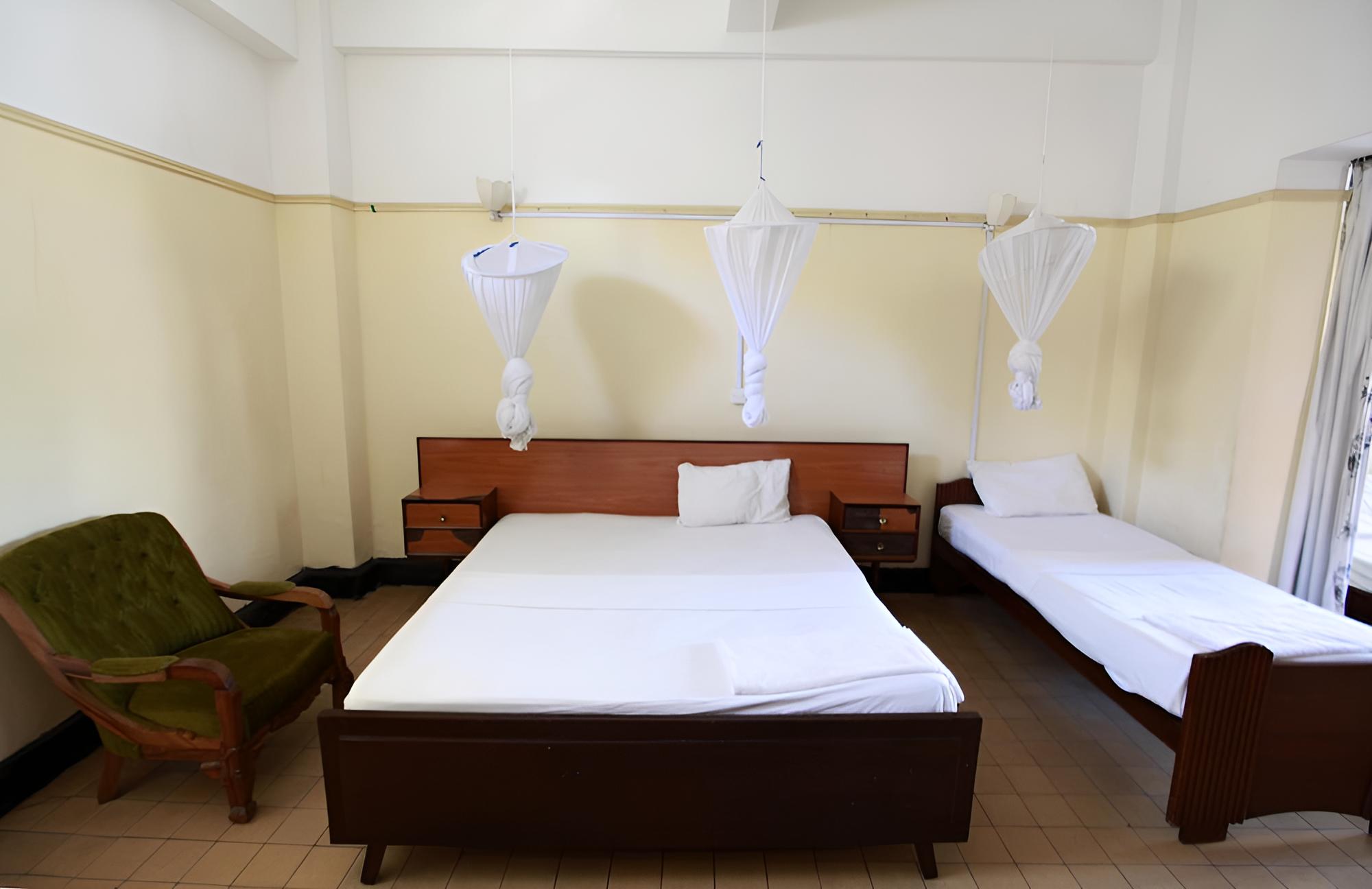 New Palm Tree Hotel