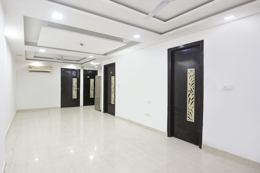 Fabhotel Celebration Home