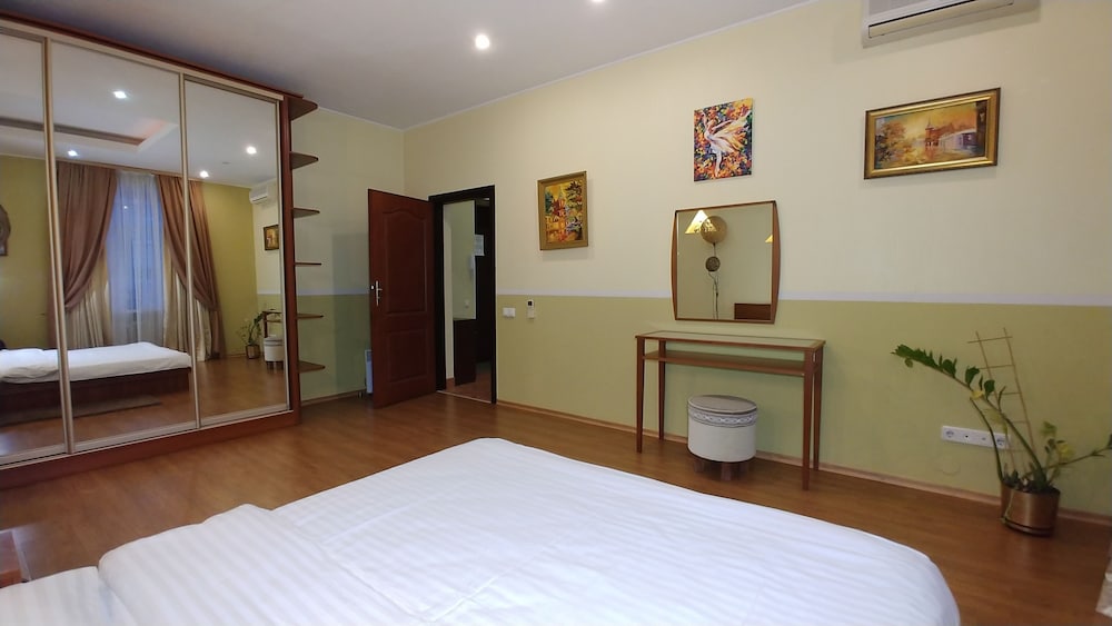 Kiev Apartments